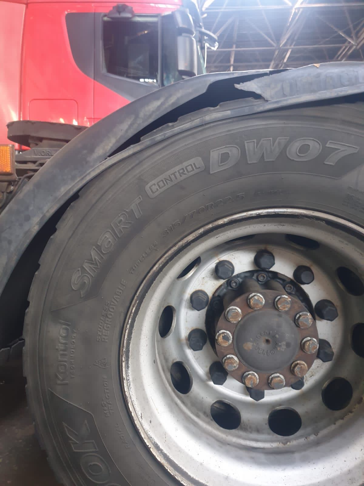 КамАЗ 5490 4x2 Седельный тягач 2020 г. - фото 17